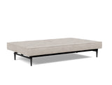 Splitback Styletto Black Wood sovesofa i 471 Yuveno Sand, slået ud til seng