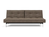 Splitback Chrome sovesofa i 411 Esina Cedar Brown, set forfra