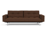 Splitback Chrome sovesofa med armlæn i 359 Taura Cappuccino, set forfra