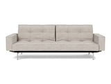 Splitback Chrome sovesofa med armlæn i 471 Yuveno Sand, set forfra
