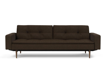 Dublexo Styletto Dark Wood sovesofa med armlæn i 358 Taura Chocco, set forfra