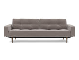 Dublexo Styletto Dark Wood sovesofa med armlæn i 418 Esina Truffle, set forfra