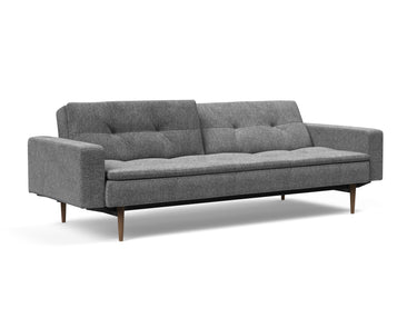 Dublexo Styletto Dark Wood sovesofa med armlæn i 563 Twist Charcoal, med den ene ryghalvdel lænet tilbage