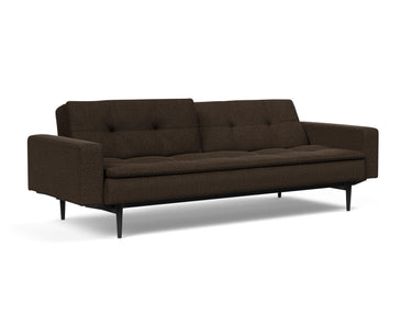 Dublexo Styletto Black Wood sovesofa med armlæn i 358 Taura Chocco, med den ene ryghalvdel lænet tilbage