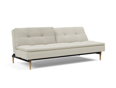 Dublexo Styletto Light Wood sovesofa i 527 Mixed Dance Natural, med den ene ryghalvdel lænet tilbage
