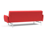 Jillis sovesofa med armlæn i 511 Elegance Red, set skråt bagfra