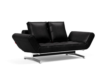 Ghia Chrome daybed i 550 Faunal Black, set skråt forfra