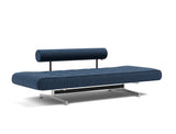 Ghia Chrome daybed i 414 Esina Indigo Blue, som seng
