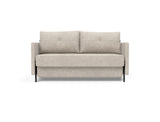 Cubed 140 sovesofa med armlæn i 280 Avella Sand, set forfra