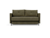Cubed 140 sovesofa med armlæn i 316 Cordufine Pine Green, set forfra
