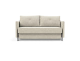 Cubed 140 sovesofa med armlæn i 357 Taura Off White, set forfra