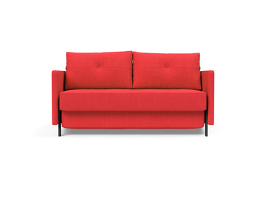 Cubed 140 sovesofa med armlæn i 511 Elegance Red, set forfra