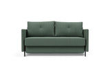 Cubed 140 sovesofa med armlæn i 518 Elegance Green, set forfra