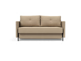 Cubed 140 sovesofa med armlæn i 587 Phobos Mocha, set forfra