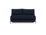 Cubed 140 Chrom sovesofa i 528 Mixed Dance Blue, set forfra