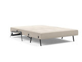 Cubed 140 Alu sovesofa i 612 Blida Sand Grey, slået ud til seng