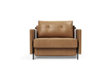 Cubed 90 stol med armlæn i 551 Faunal Brown, set forfra