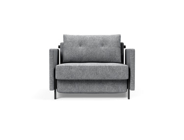 Cubed 90 stol med armlæn i 565 Twist Granite, set forfra