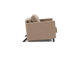 Cubed 90 stol med armlæn i 417 Esina Mocha, set fra siden