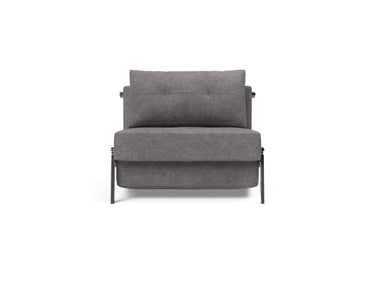 Cubed 90 Chrome stol i 282 Avella Warm Grey, set forfra