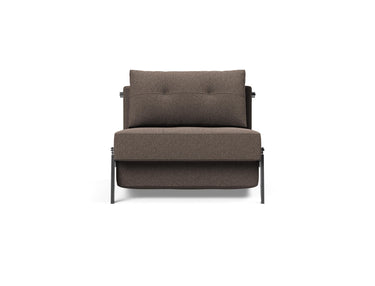 Cubed 90 Chrome stol i 530 Bouclé Taupe, set forfra