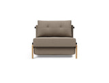 Cubed 90 Wood stol i 850 Mahoga Caramel, set forfra