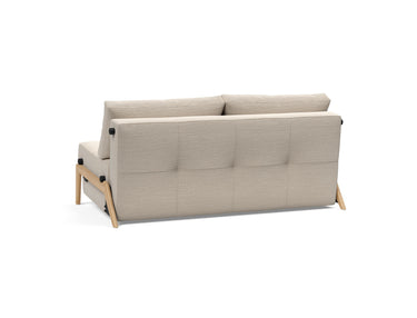 Cubed 160 Wood sovesofa i 612 Blida Sand Grey, set skråt bagfra