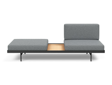 Puri daybed med egetræsbord i 320 Corocco Shadow Grey, set forfra