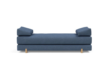 Sigmund Drip daybed i 302 Weda Blue, set forfra