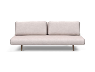 Unfurl Lounger sovesofa i 300 Weda Sand, set forfra