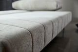 Akello sovesofa i 280 Avella Sand i en stue, billede 4