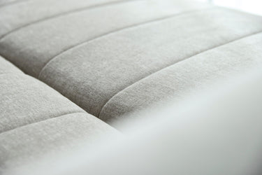 Akello sovesofa i 280 Avella Sand i en stue, billede 6
