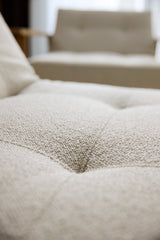 Splitback Frej sovesofa i 357 Taura Off White i en stue, billede 10