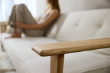Splitback Frej sovesofa i 357 Taura Off White i en stue, billede 4