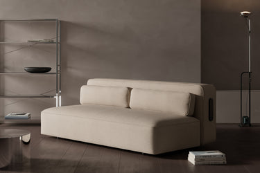 Yonata sovesofa i 586 Phobos Latte i en stue